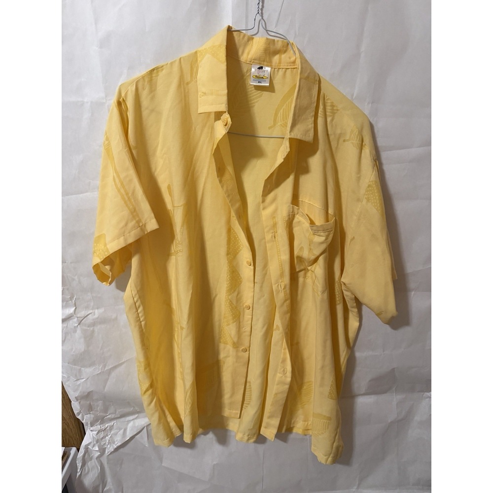 Rima Beachworld in a size XL Yellow Shirt Human Patterns